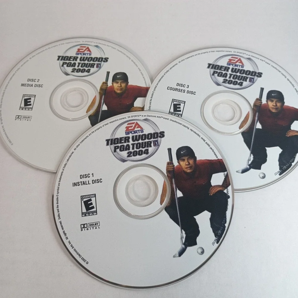 EA Sports Tiger Woods PGA Tour 2004 PC Game Multiplayer 2003 -3 CDs
